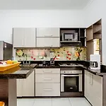 Apartamento Turistico Medellin Laureles, By Family Rooms
